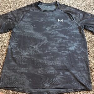 Under Armour Charcoal Patterned Tee